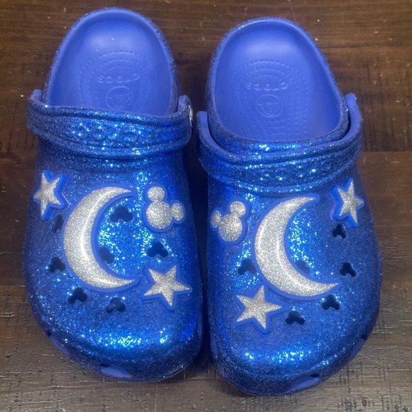 Crocs Disney Mickey Mouse Glitter Clogs Blue Stars Moon Size 6/8 Womens - Picture 1 of 5